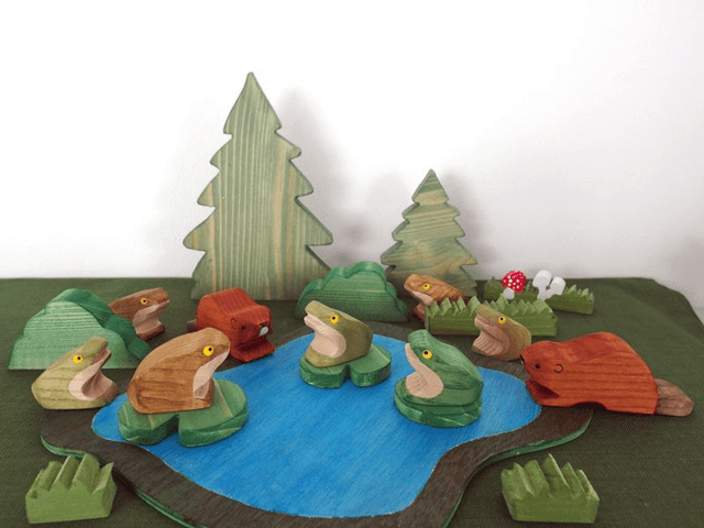 Crapaud en bois   